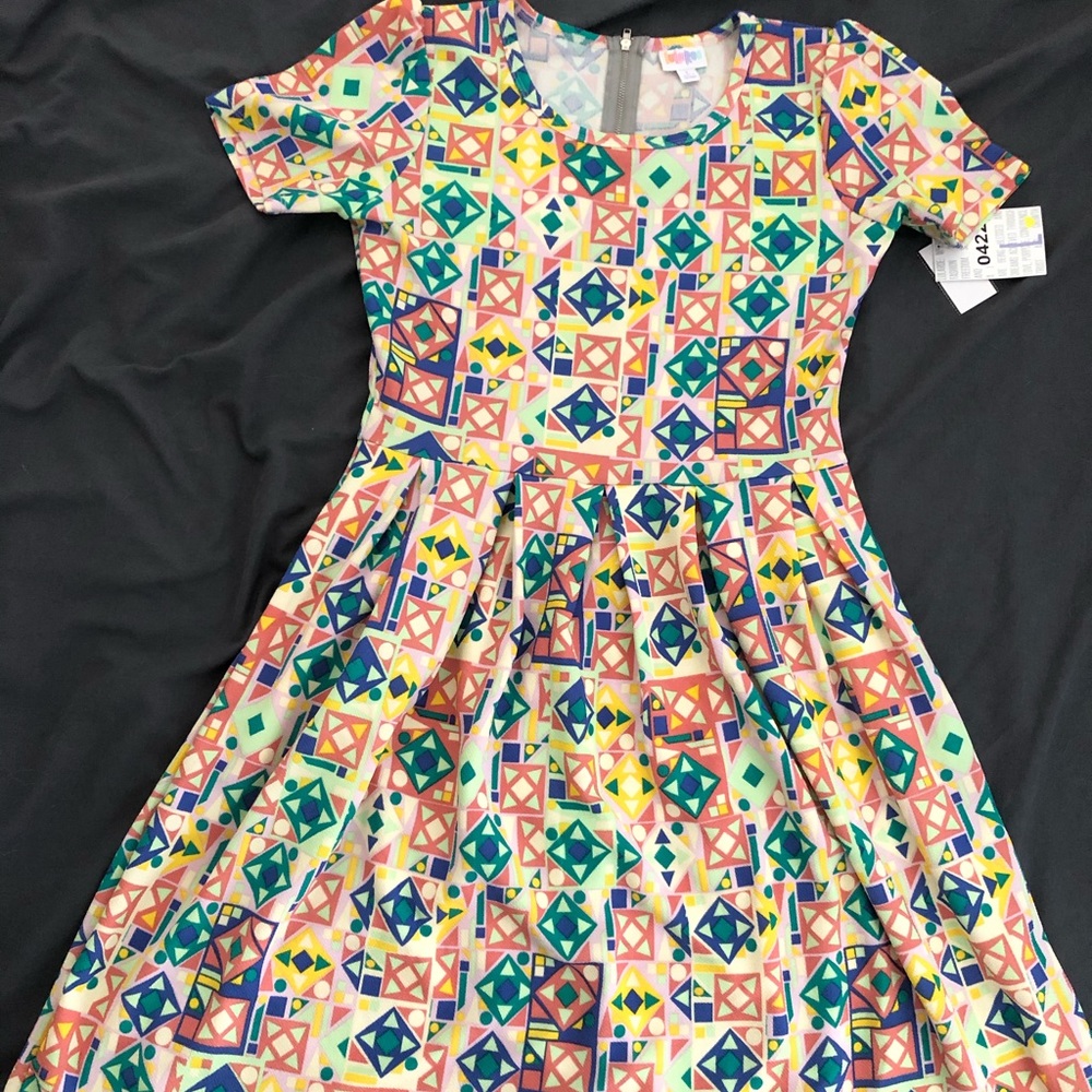 ✨ LuLaRoe Amelia Pleated Dress Geometric  NWT